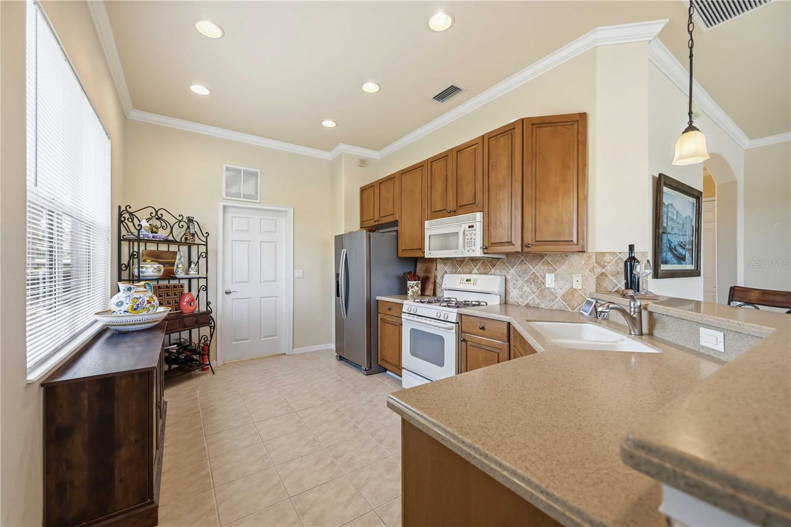 Image 19 of 99 For 170 Cipriani Way