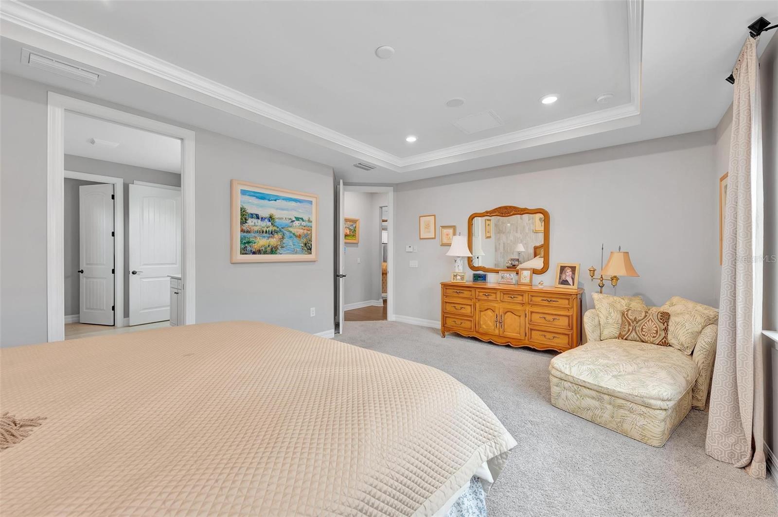 Listing photo id 23 for 13631 Salinas Street