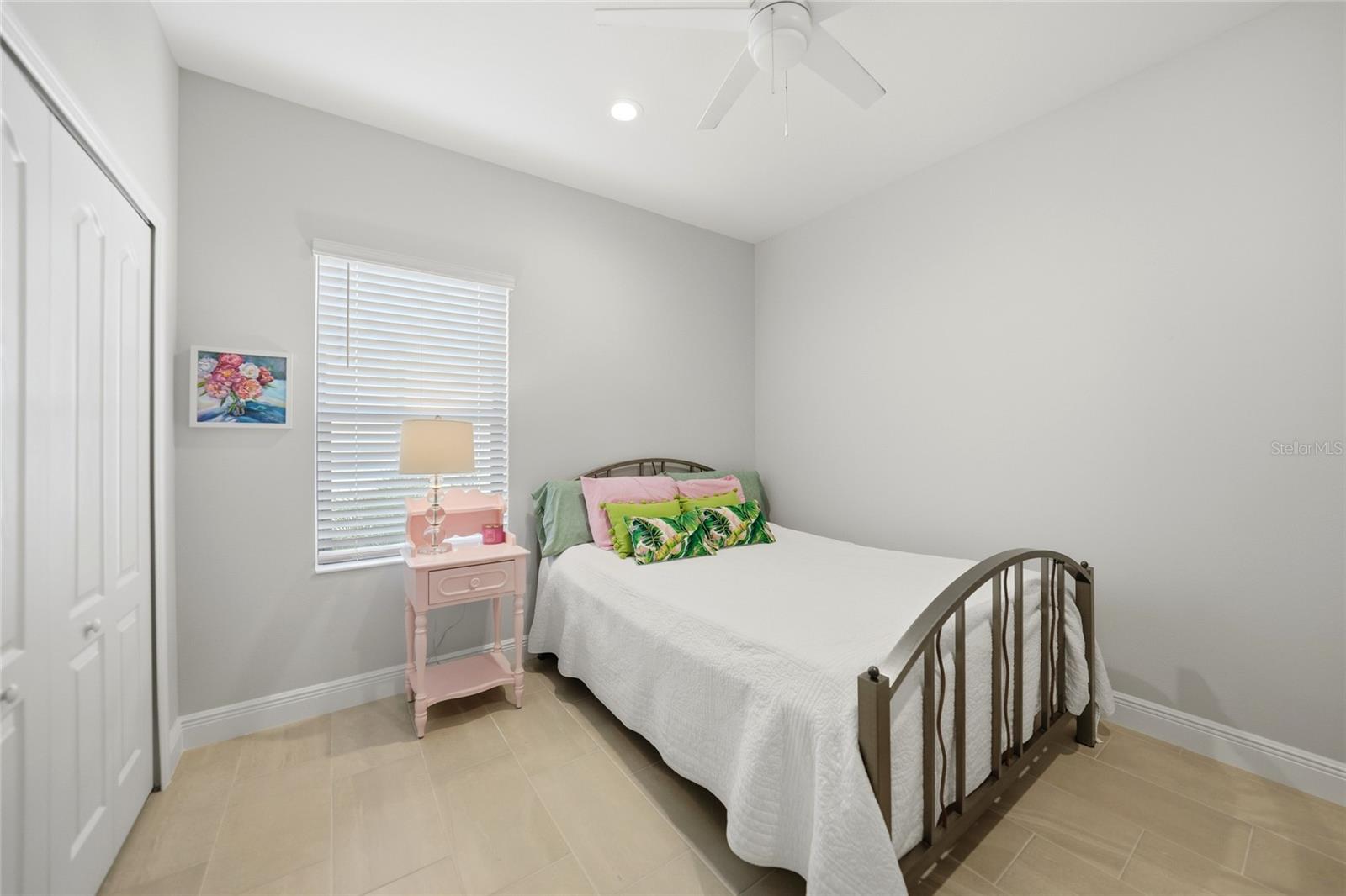 Image 18 of 46 For 11016 Hogan Circle