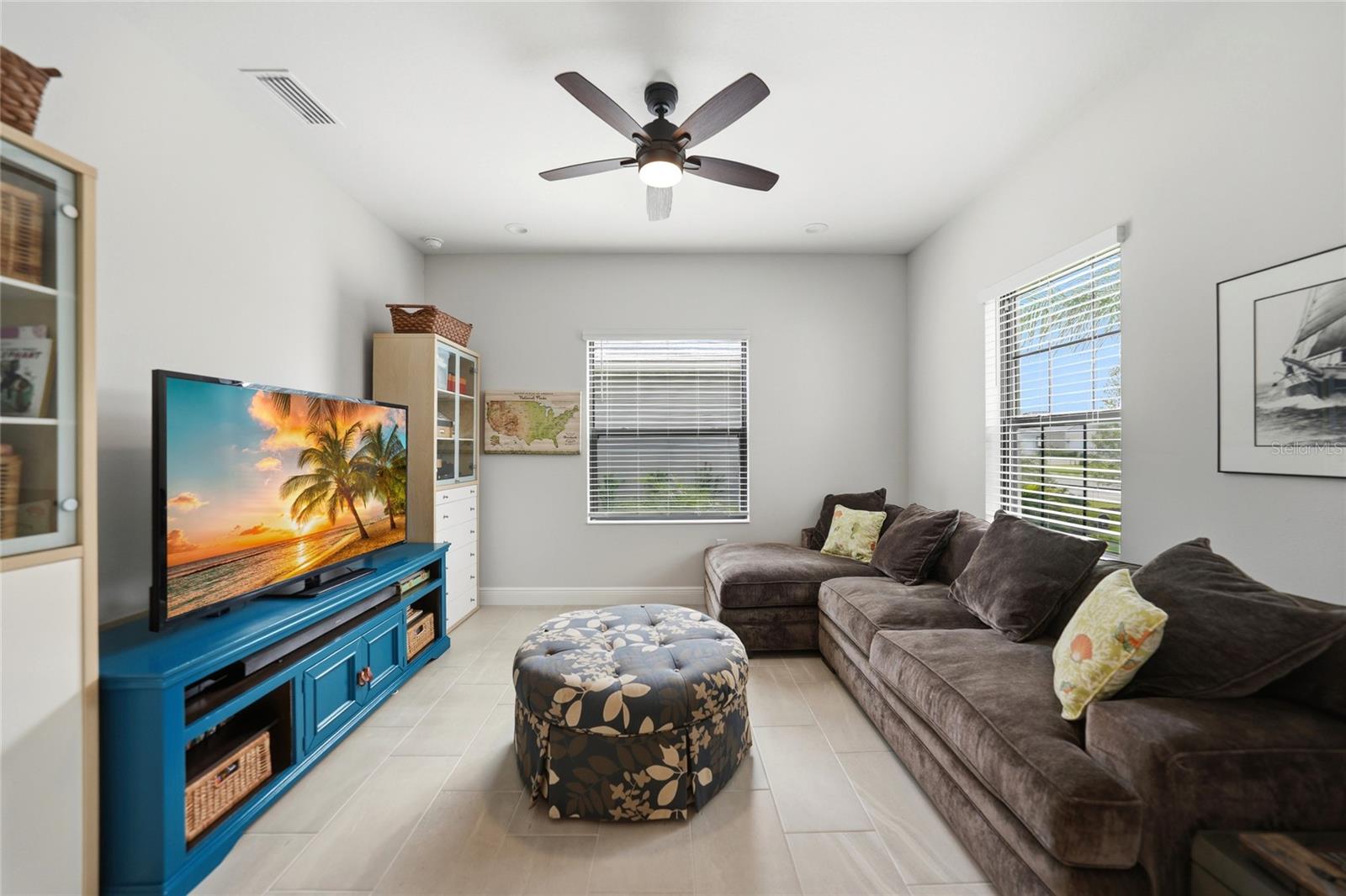 Image 23 of 46 For 11016 Hogan Circle