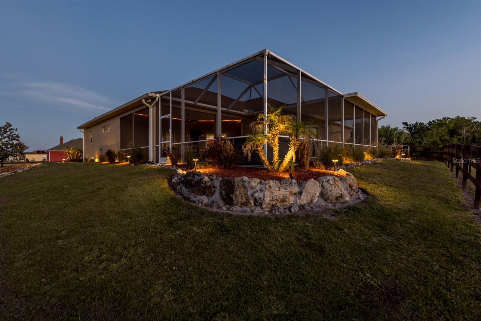 Image 11 of 49 For 8140 260th Street E