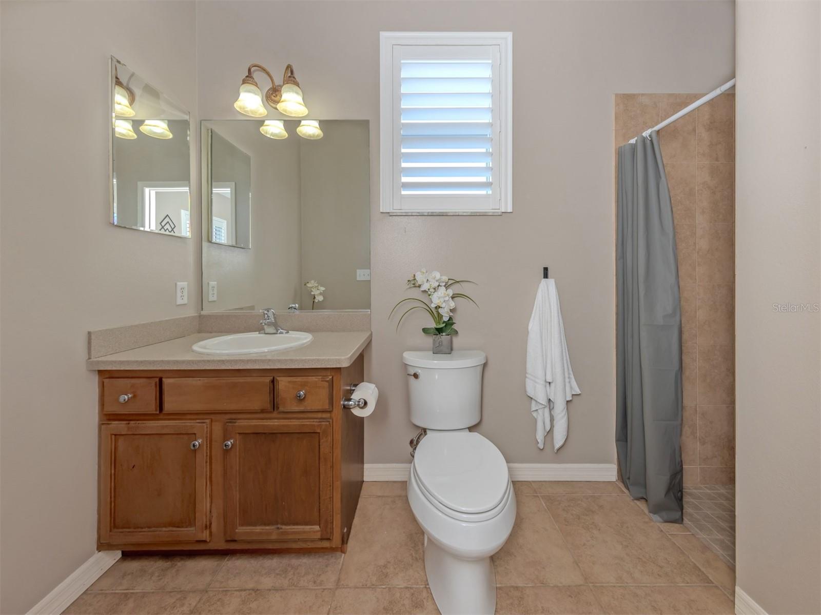 Image 28 of 49 For 8140 260th Street E