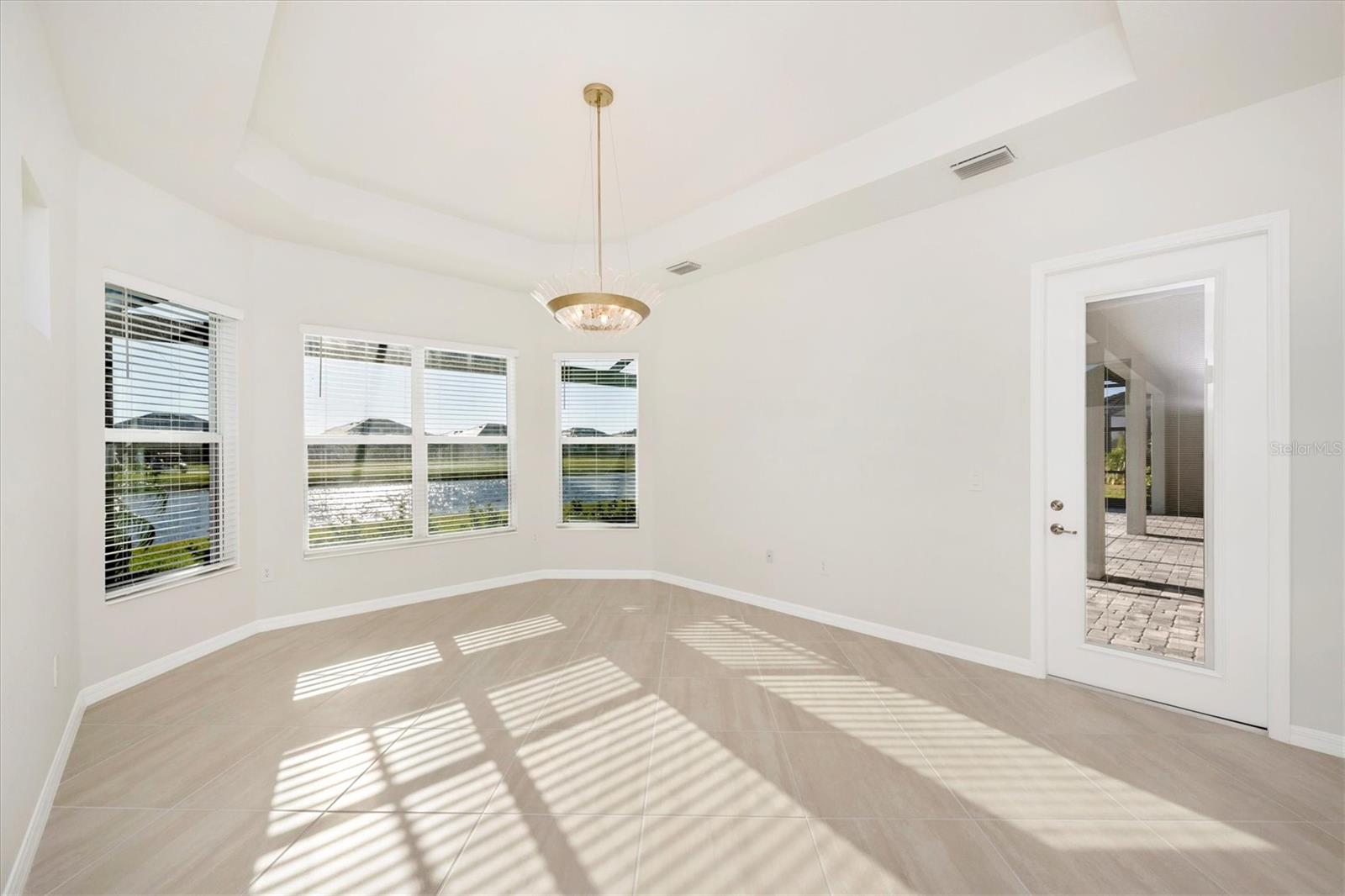 Image 26 of 87 For 12655 Wellen Golf Street