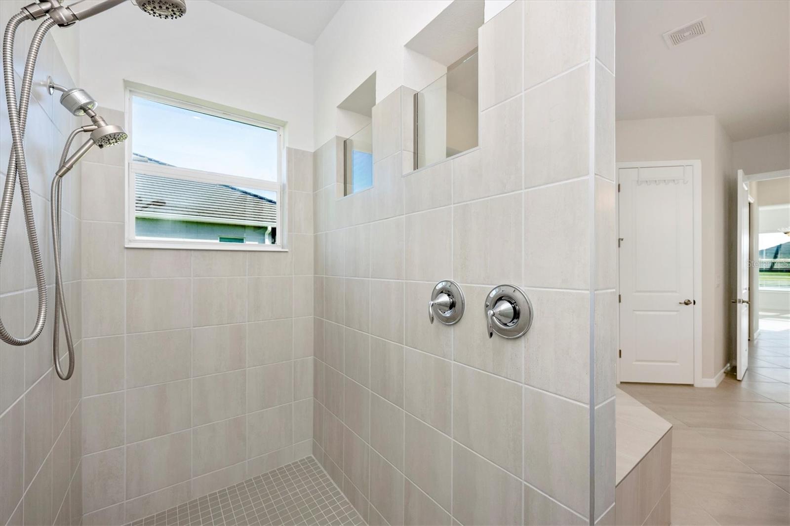 Image 32 of 87 For 12655 Wellen Golf Street