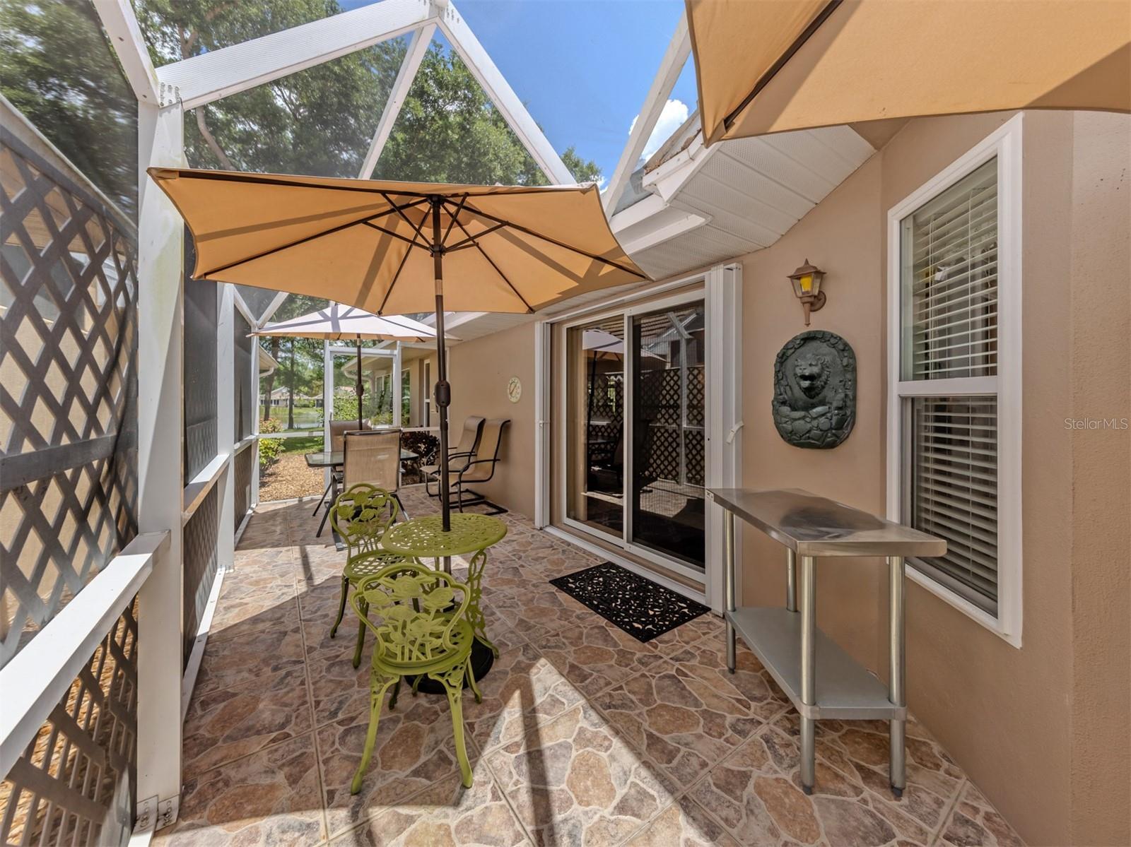Image 27 of 49 For 525 Clubside Circle 53