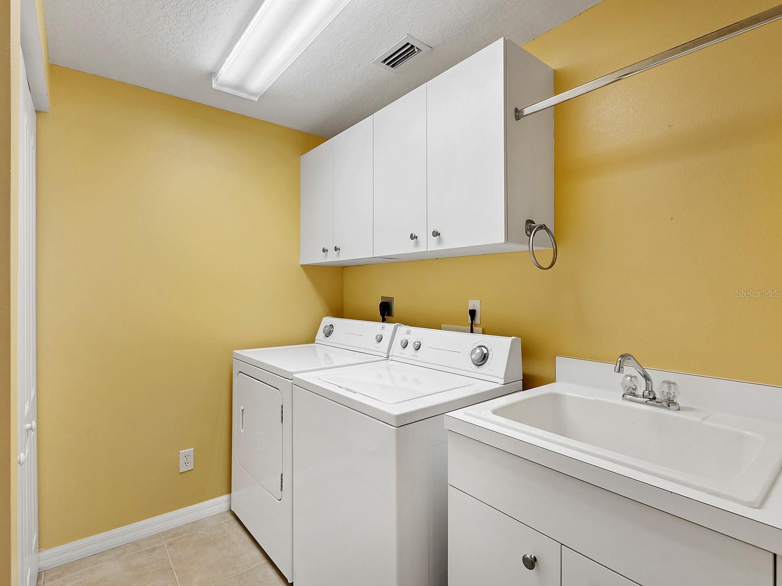 Image 34 of 58 For 1730 Celtic Drive 102