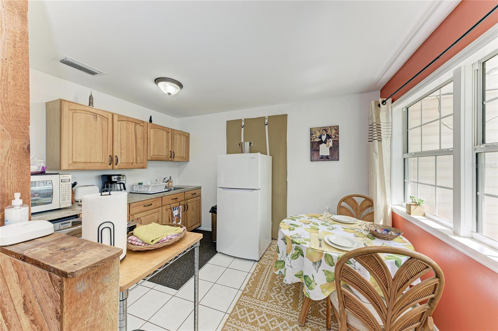 Image 30 of 99 For 2458 Waldemere Street