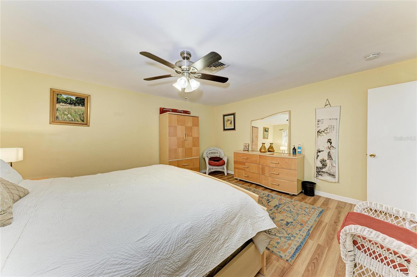 Image 35 of 99 For 2458 Waldemere Street