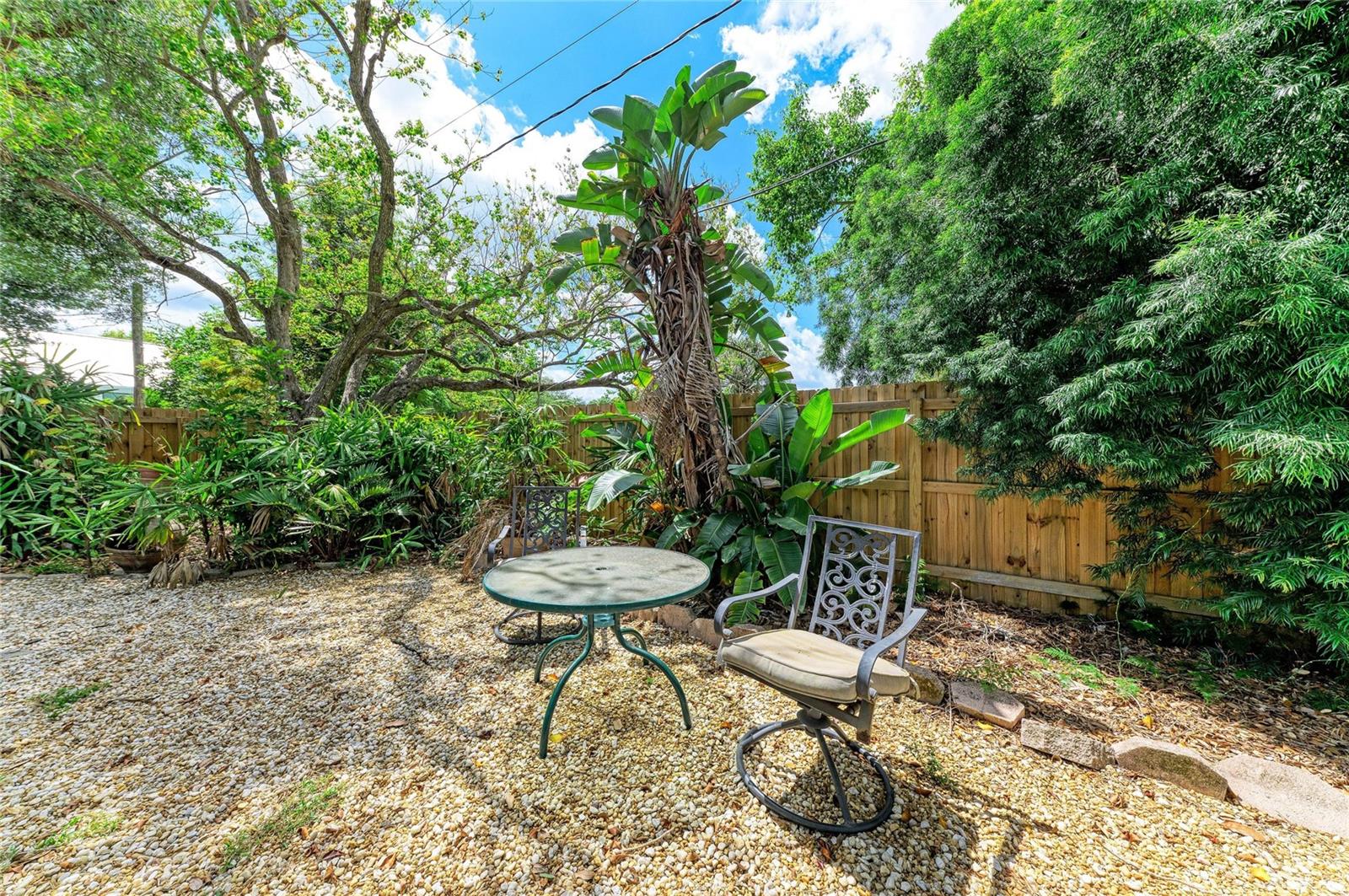 Image 46 of 99 For 2458 Waldemere Street