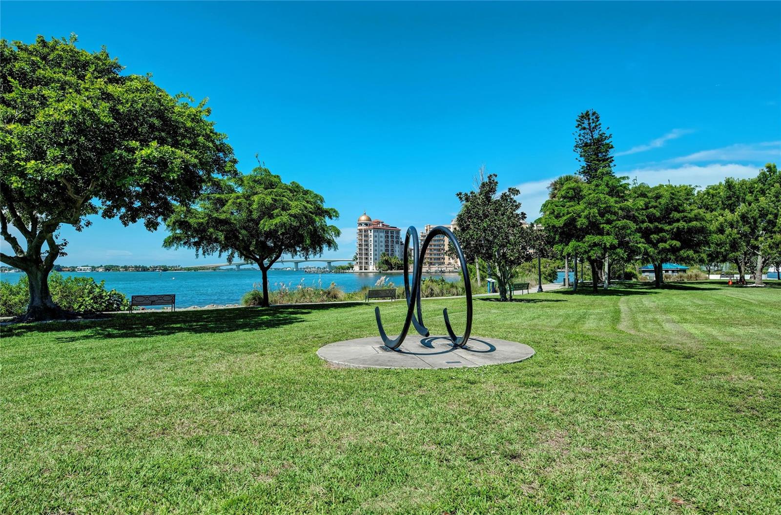 Image 80 of 99 For 2458 Waldemere Street