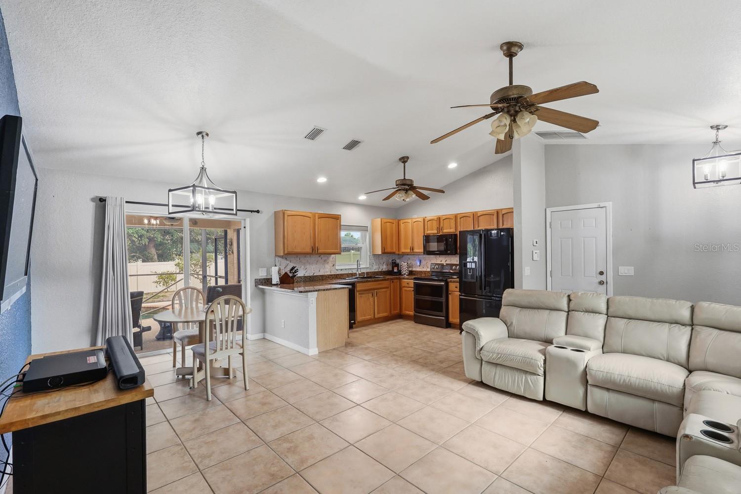 Image 4 of 37 For 6176 Catalan Street