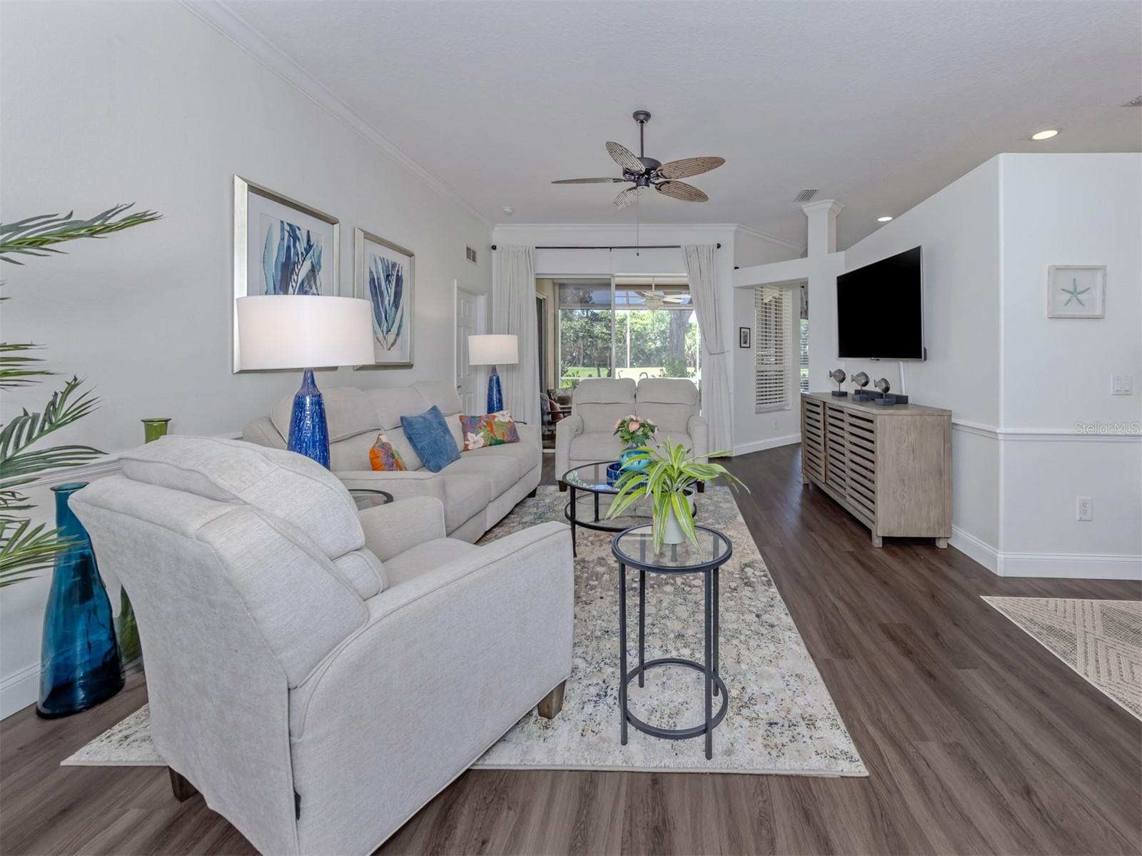 Image 5 of 65 For 535 Fallbrook Drive