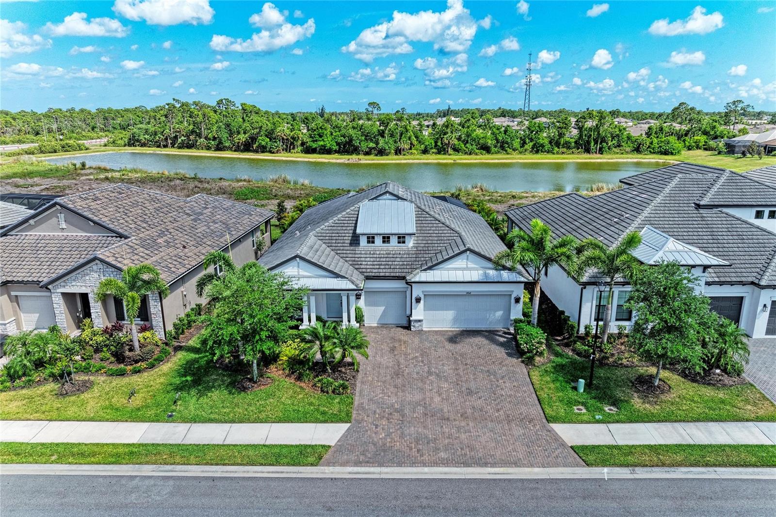 Details for 19842 Montenero Way, VENICE, FL 34293