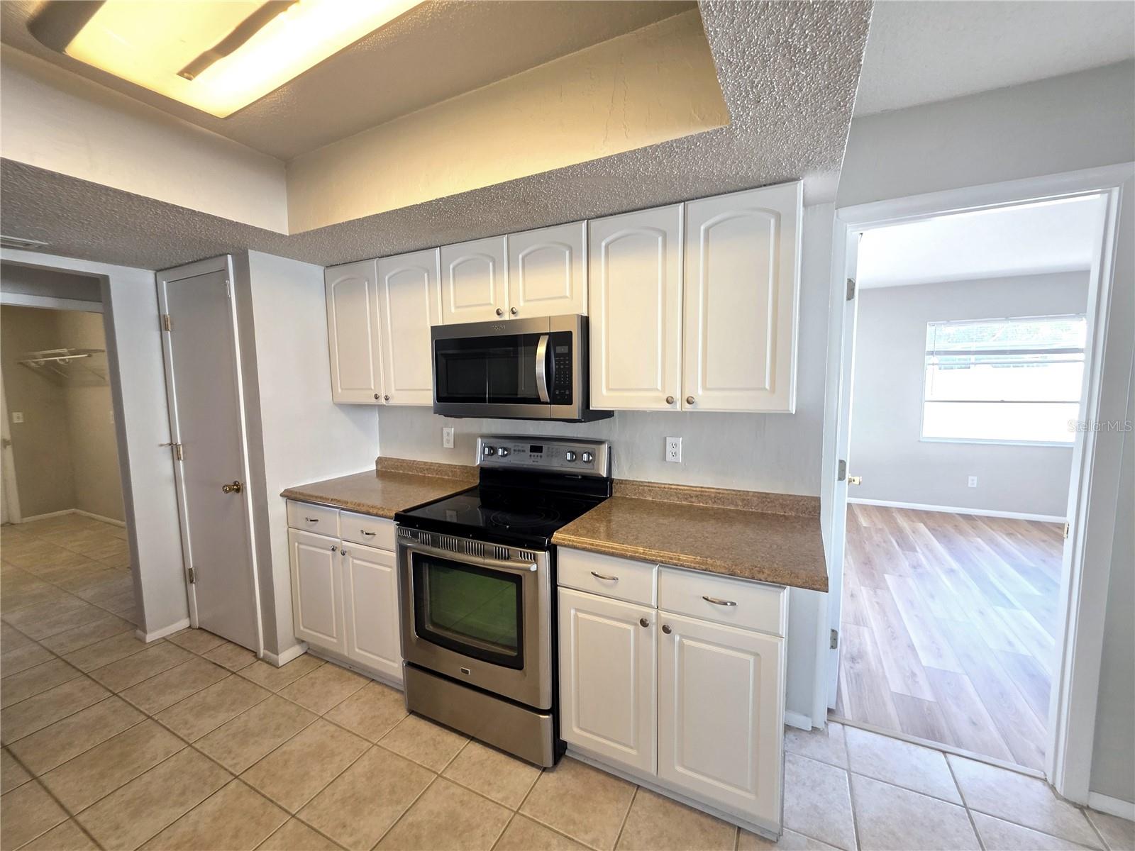 Image 10 of 23 For 1770 Elm Drive