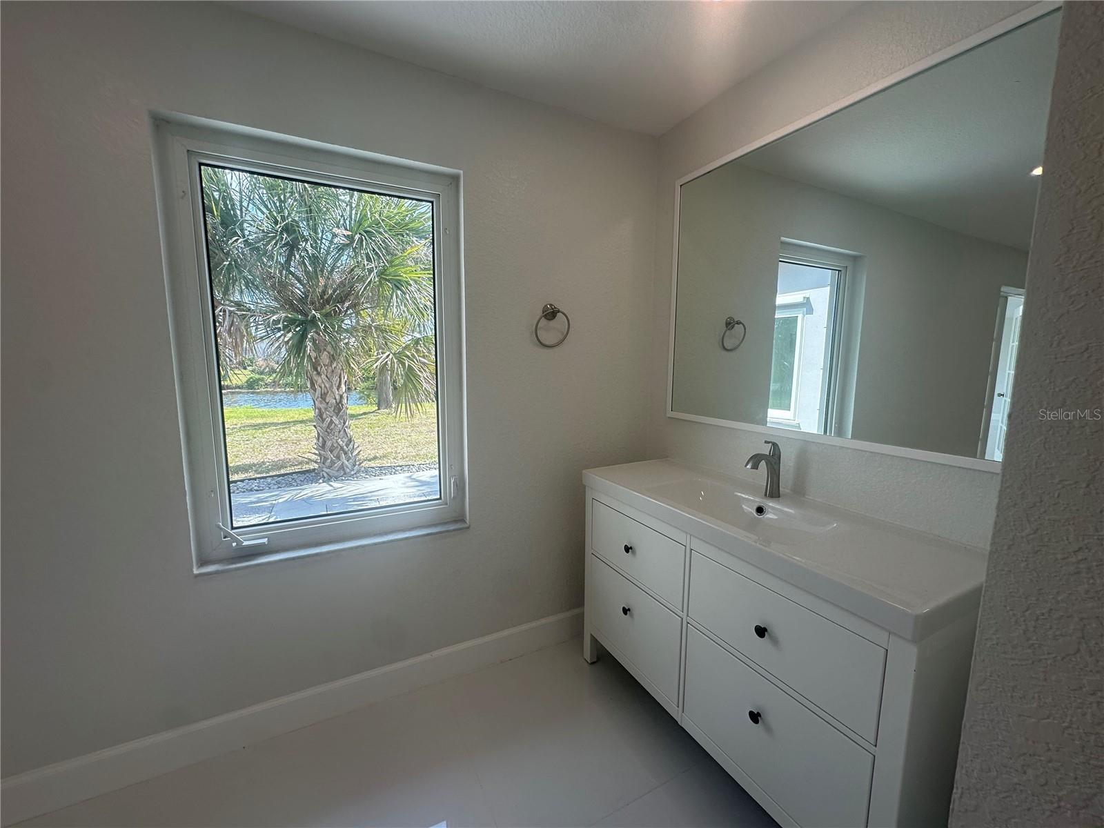Image 19 of 23 For 230 Annapolis Lane
