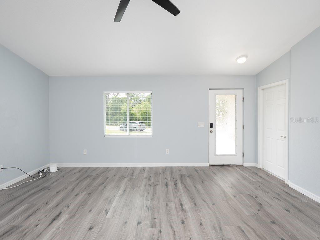 Image 9 of 40 For 5498 Gadboys Avenue