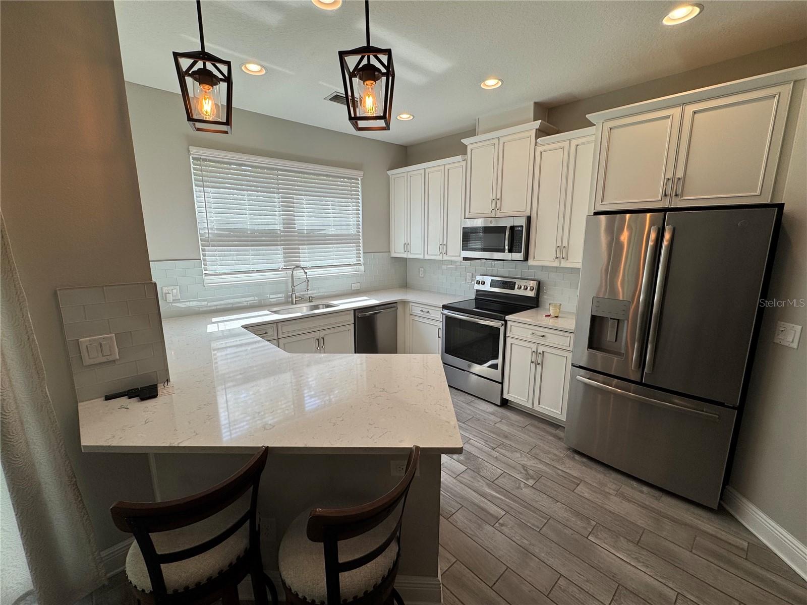 Image 10 of 23 For 5122 78th St Circle E