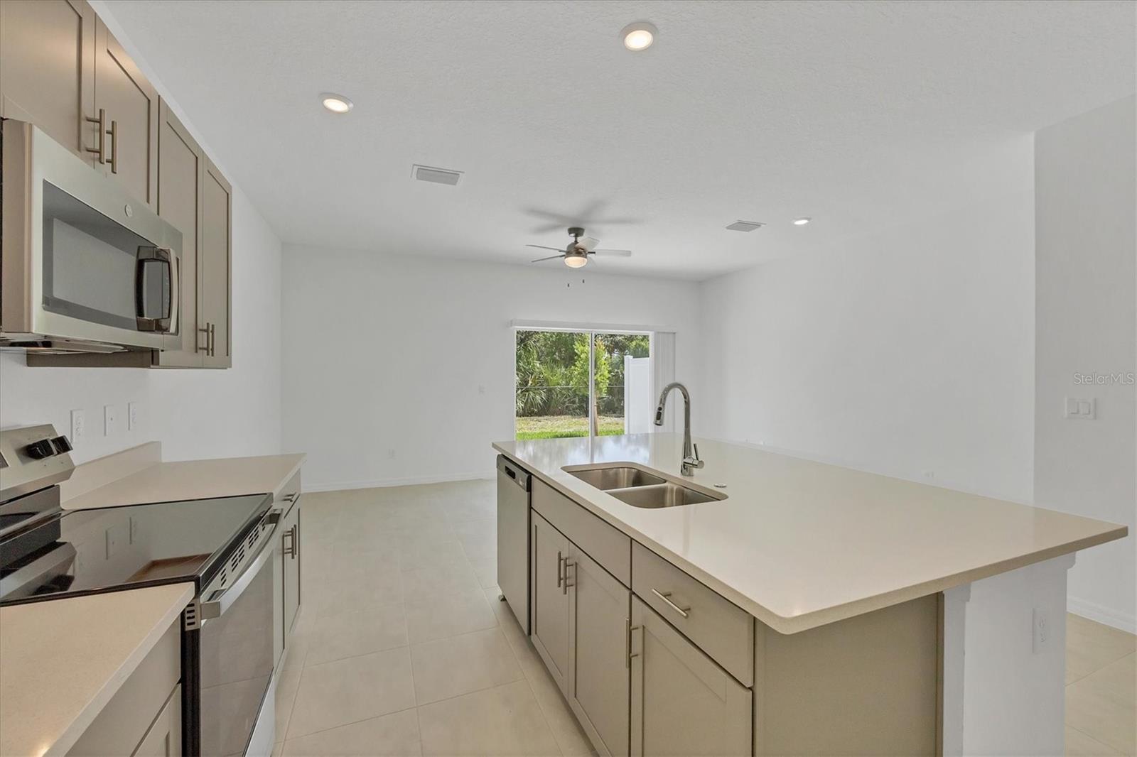Image 15 of 40 For 15024 Cuzcorro Court