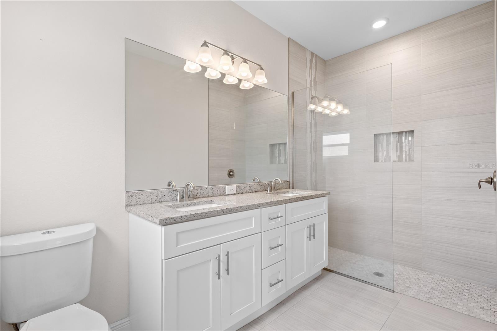 Image 10 of 20 For 3543 Lubec Avenue