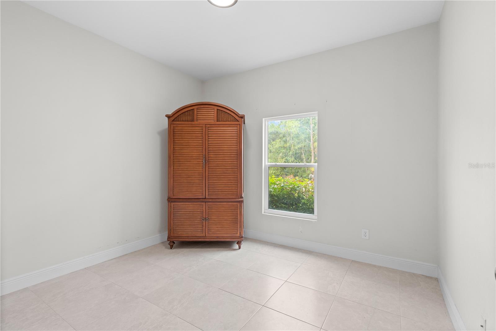 Image 12 of 20 For 3543 Lubec Avenue