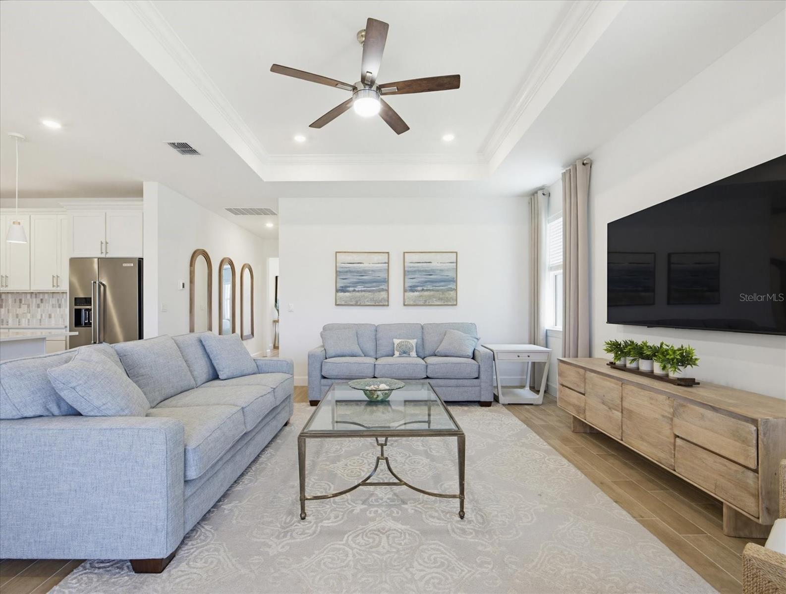 Image 13 of 75 For 10408 Sea Breeze Ridge Drive