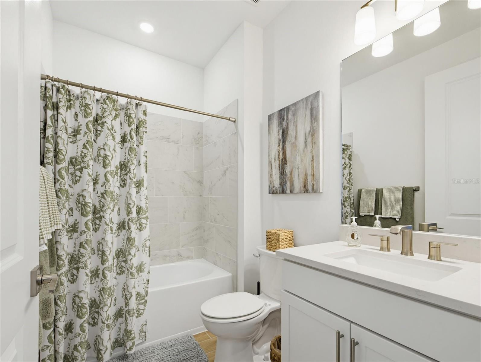 Image 33 of 75 For 10408 Sea Breeze Ridge Drive