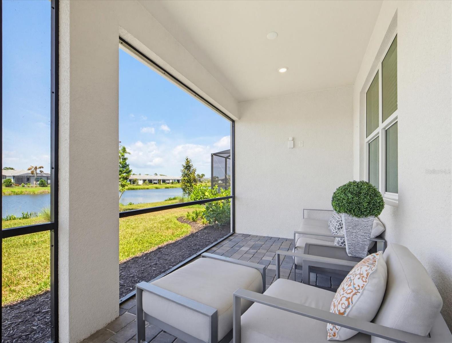Image 40 of 75 For 10408 Sea Breeze Ridge Drive