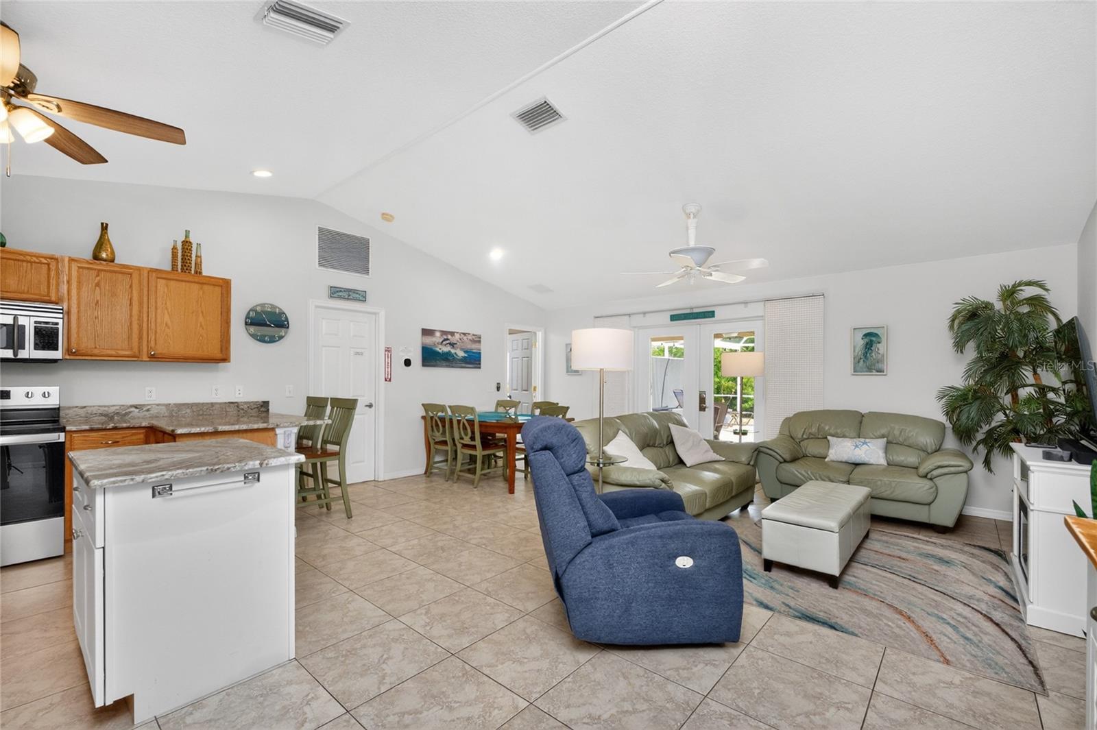 Image 20 of 85 For 9451 Brewton Avenue