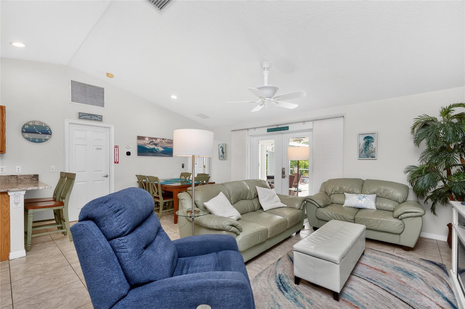 Image 21 of 85 For 9451 Brewton Avenue