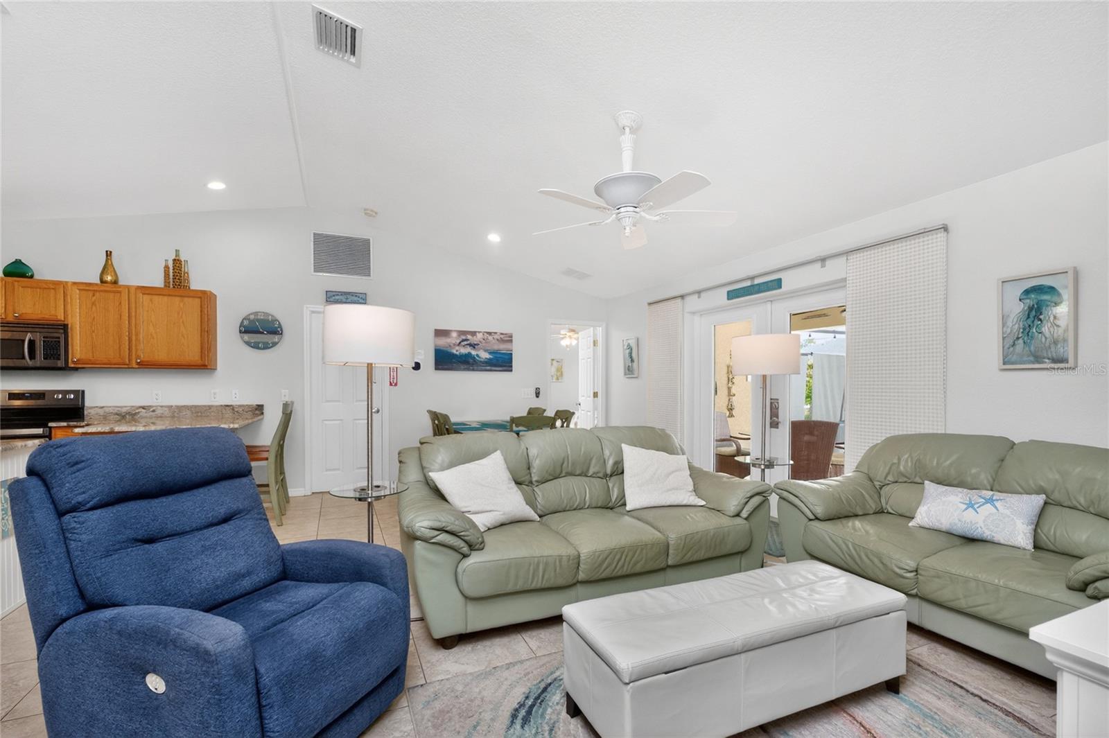 Image 22 of 85 For 9451 Brewton Avenue