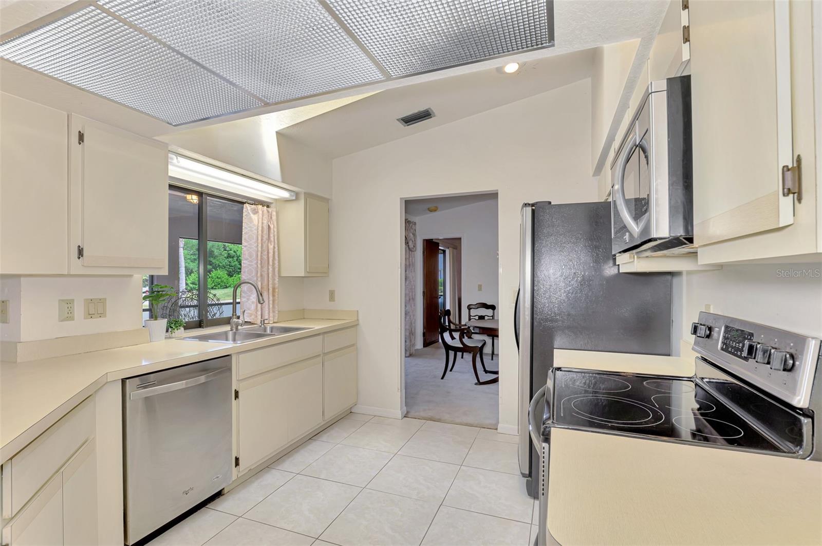 Image 20 of 73 For 5814 Jackson Lane