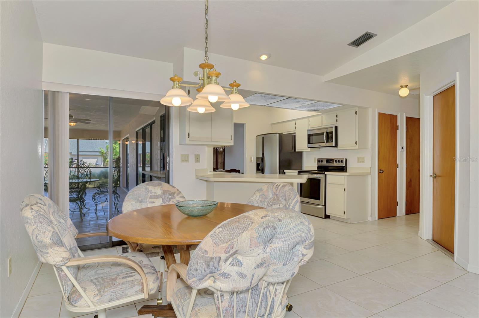 Image 27 of 73 For 5814 Jackson Lane