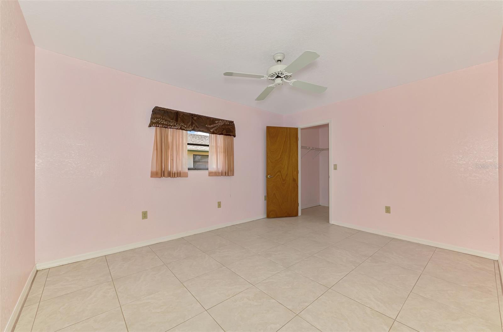 Image 36 of 73 For 5814 Jackson Lane