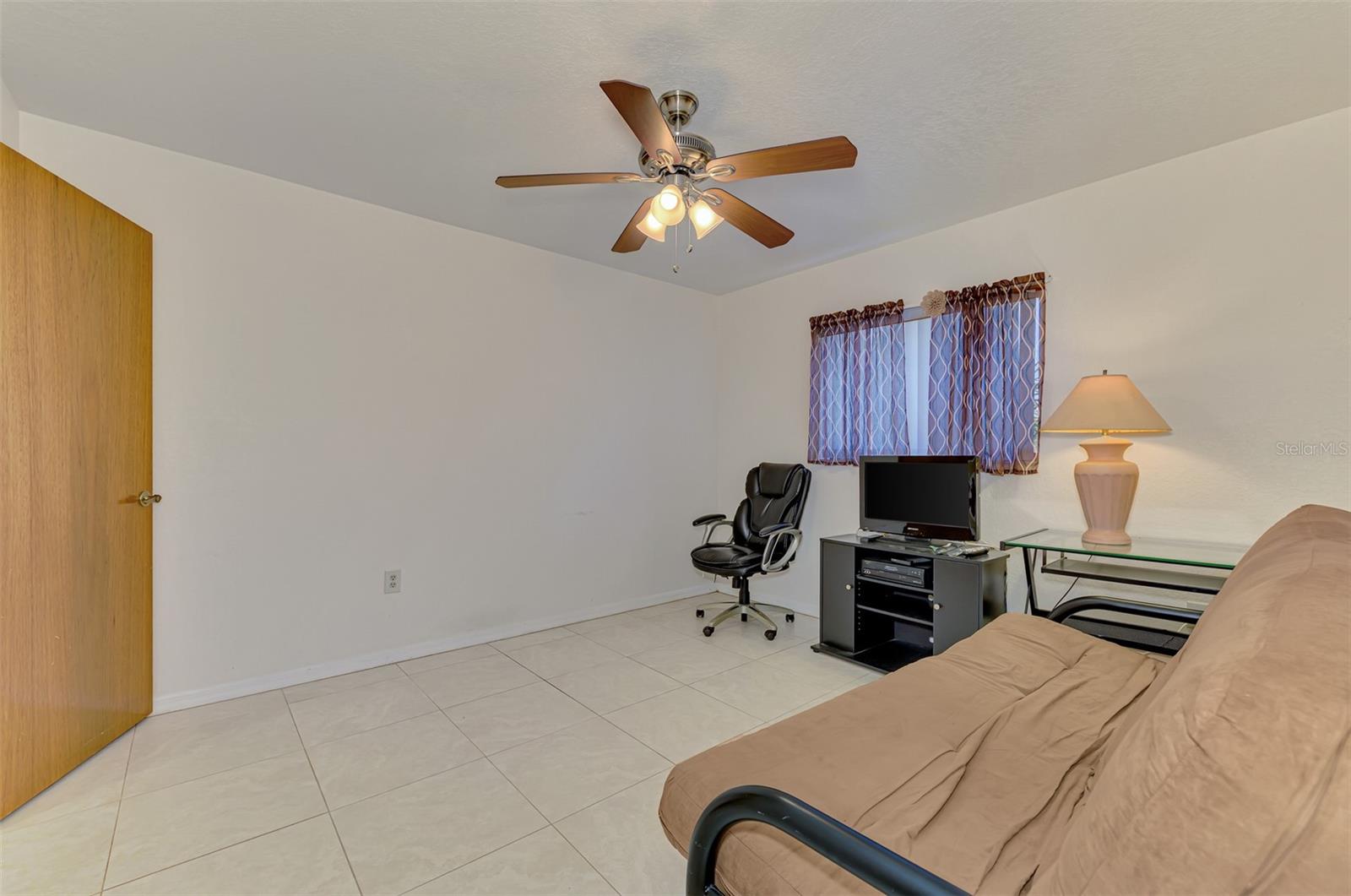Image 40 of 73 For 5814 Jackson Lane