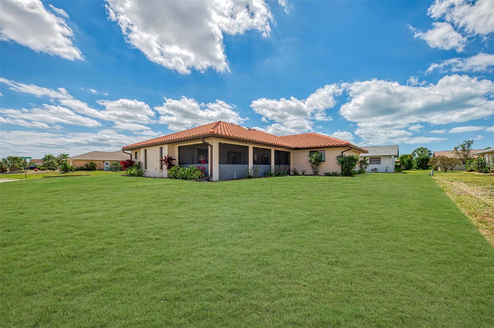 Image 47 of 73 For 5814 Jackson Lane