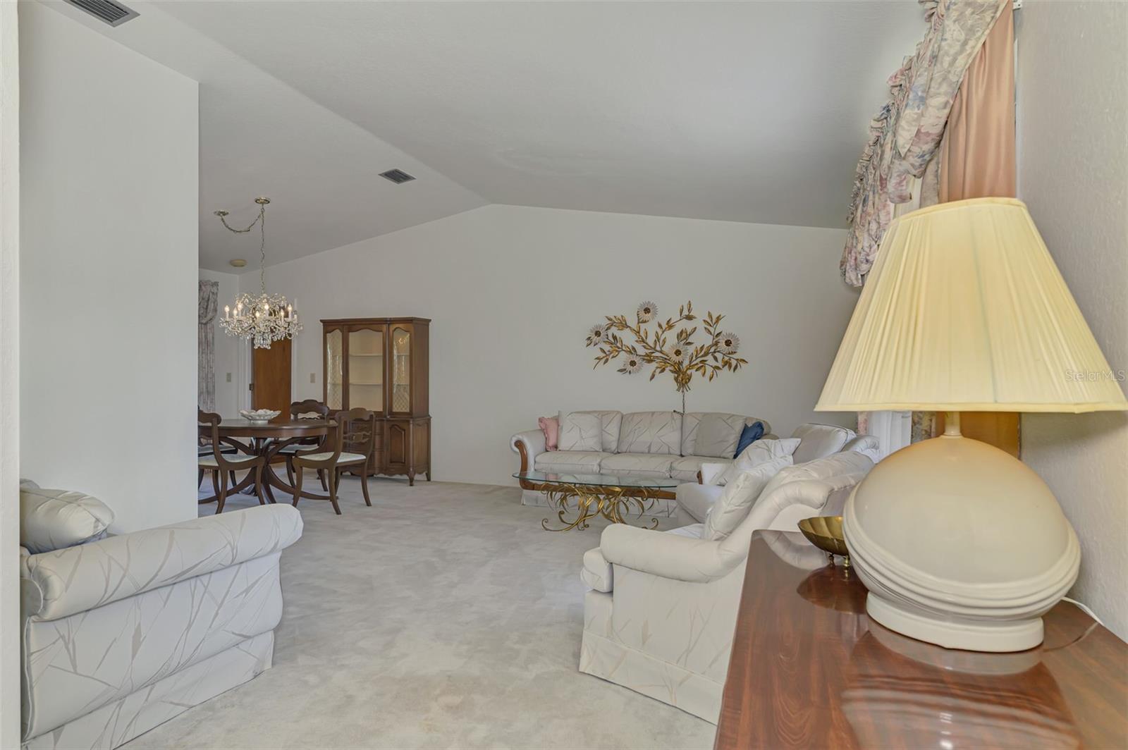 Image 6 of 73 For 5814 Jackson Lane