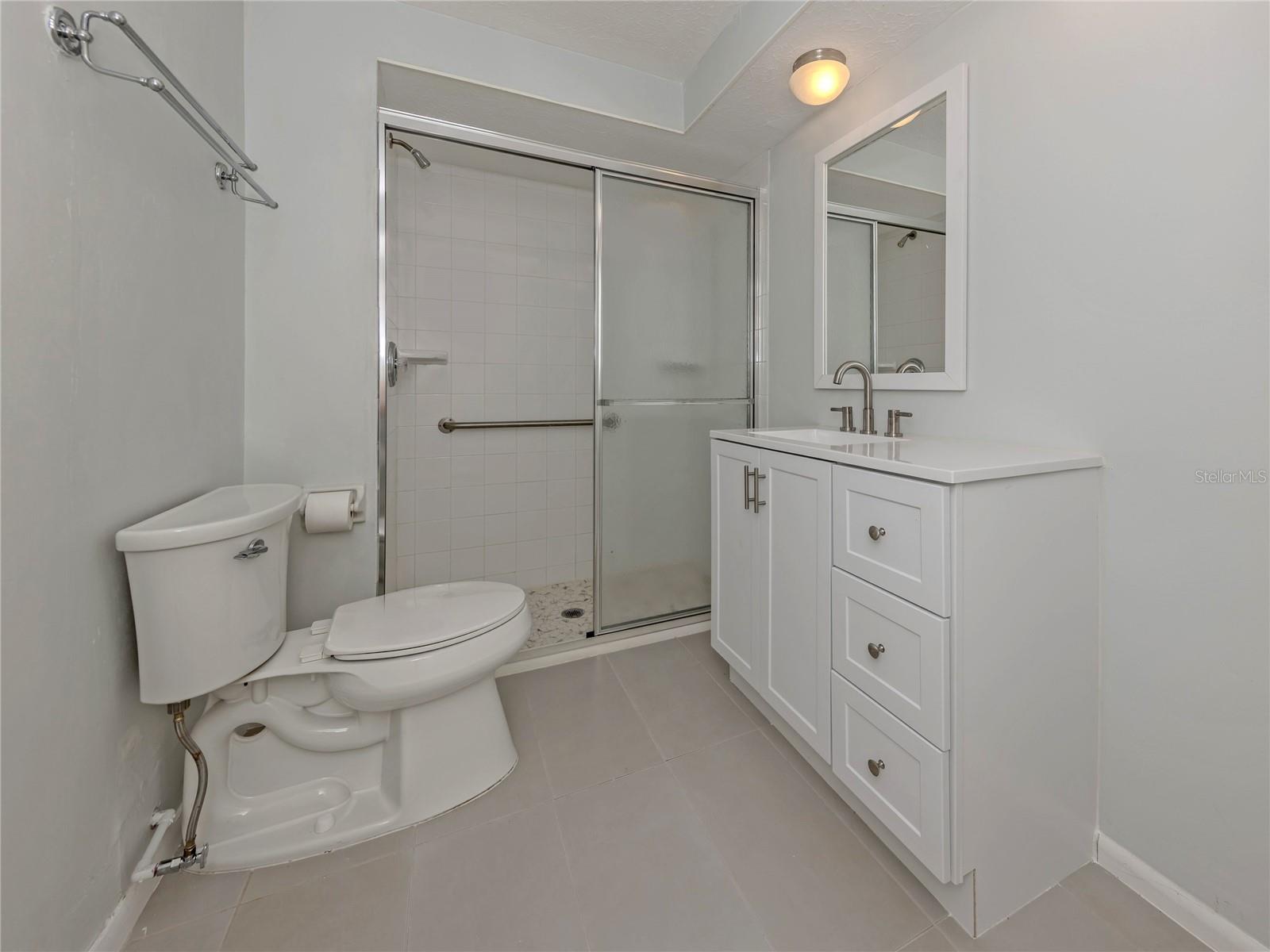 Image 23 of 33 For 320 Pavonia Road
