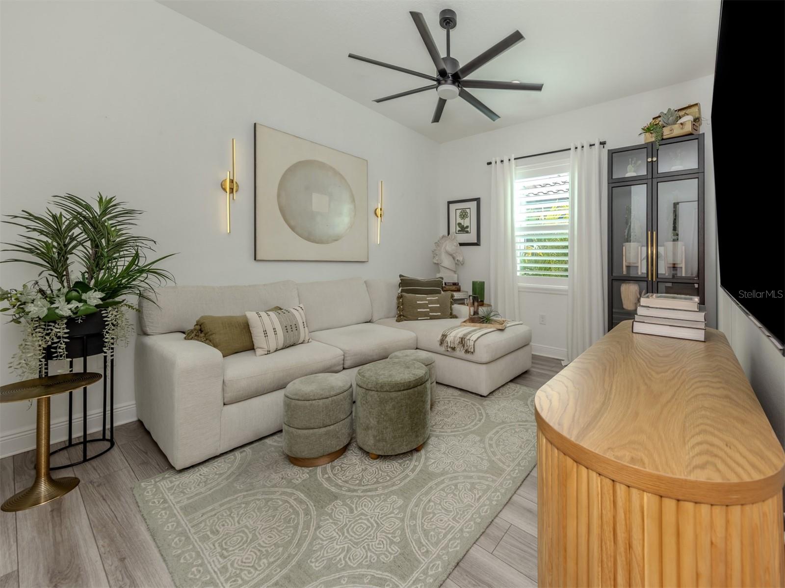 Image 28 of 69 For 26127 Norman Drive