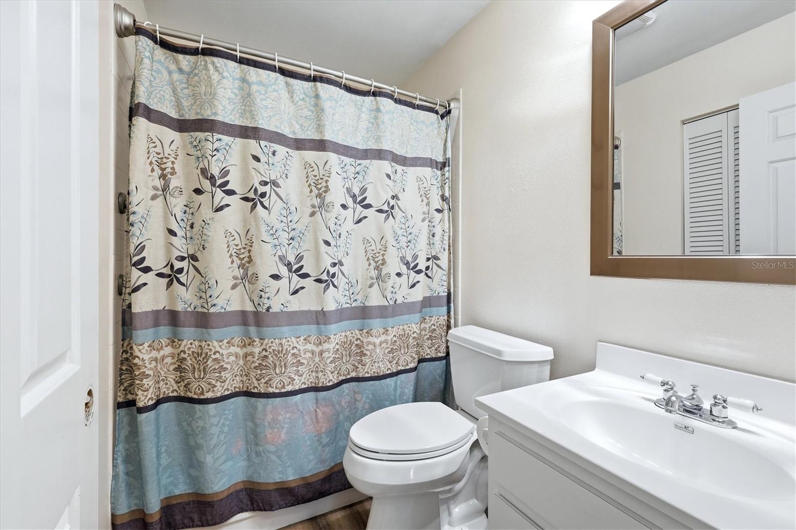 Image 13 of 28 For 4793 Oak Forest Drive W 46