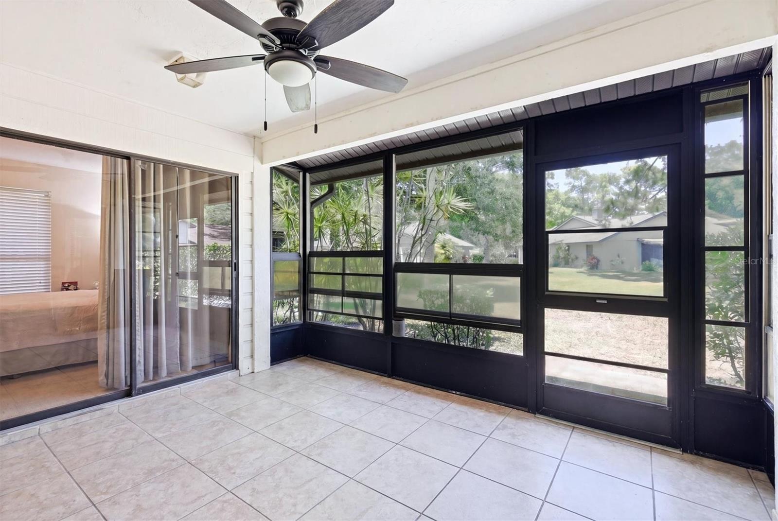 Image 15 of 28 For 4793 Oak Forest Drive W 46