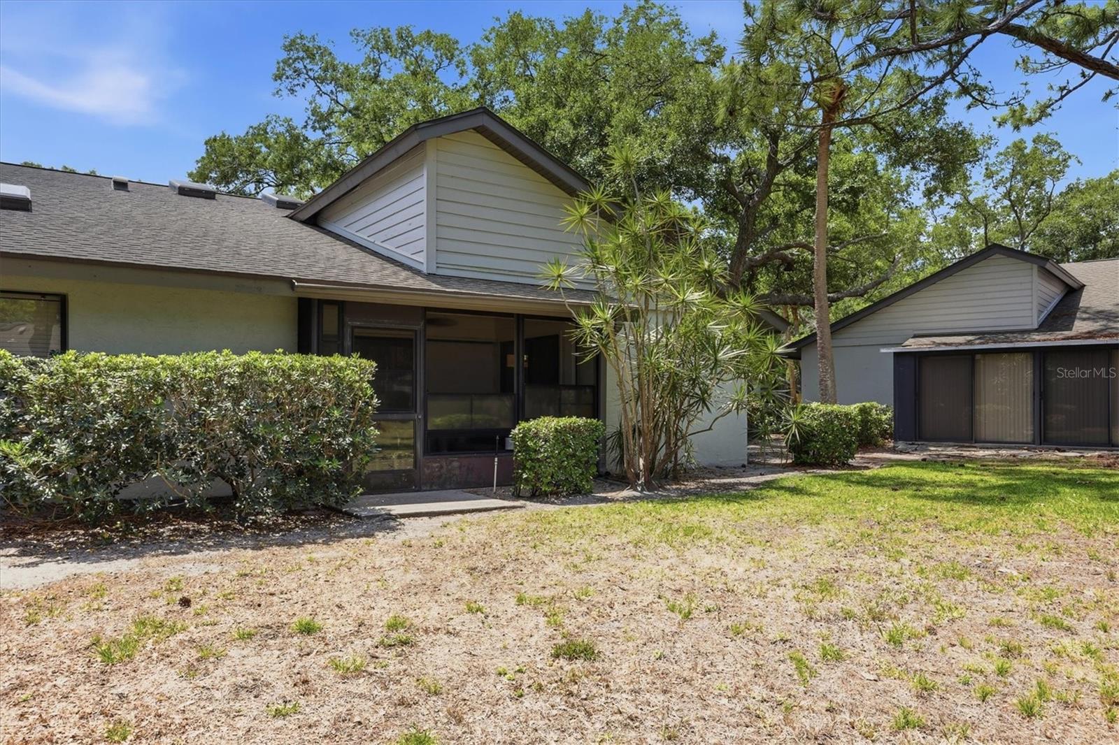 Image 19 of 28 For 4793 Oak Forest Drive W 46