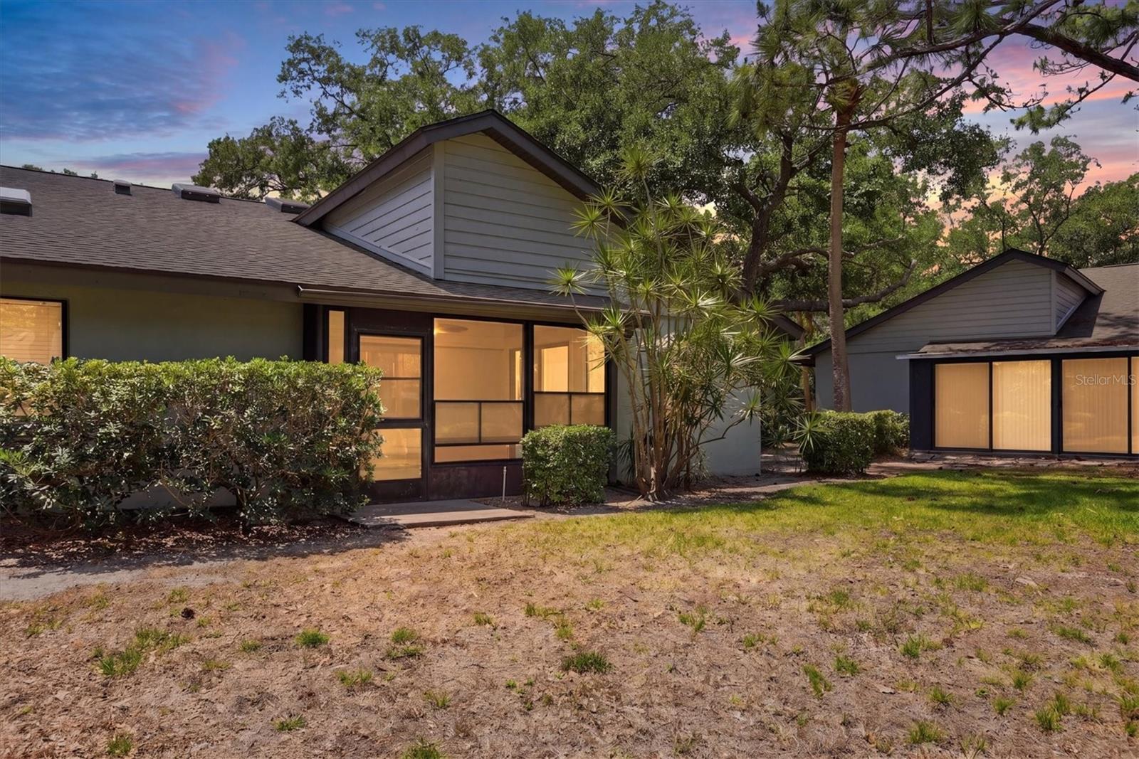 Image 25 of 28 For 4793 Oak Forest Drive W 46