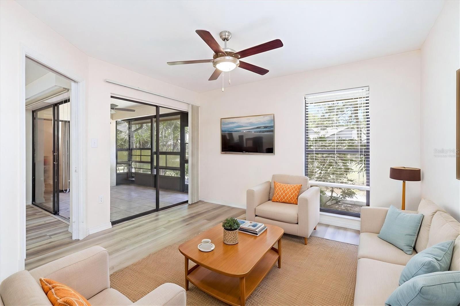 Image 8 of 28 For 4793 Oak Forest Drive W 46