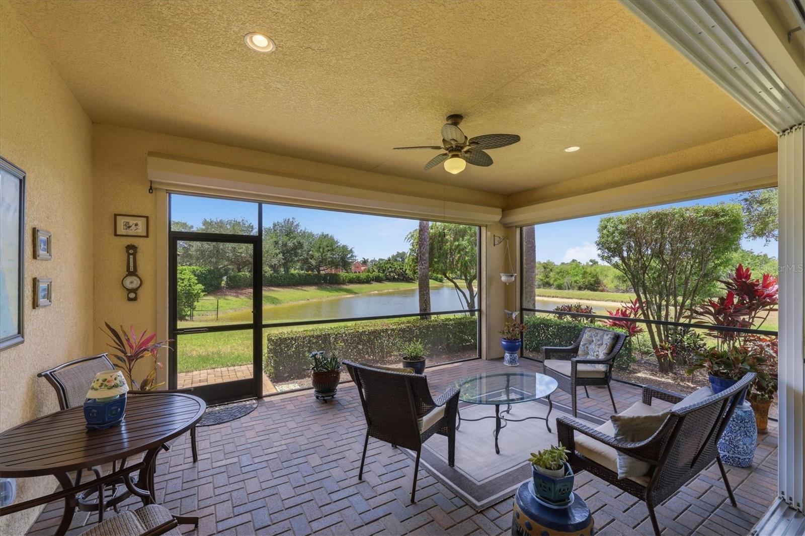 Image 18 of 99 For 345 Savona Way
