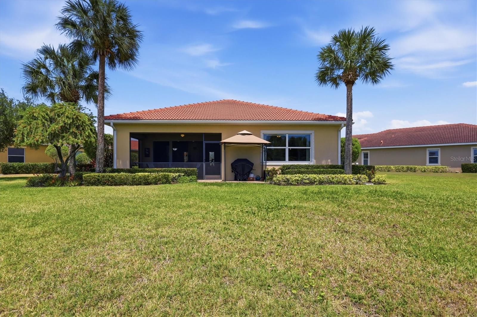 Image 32 of 99 For 345 Savona Way