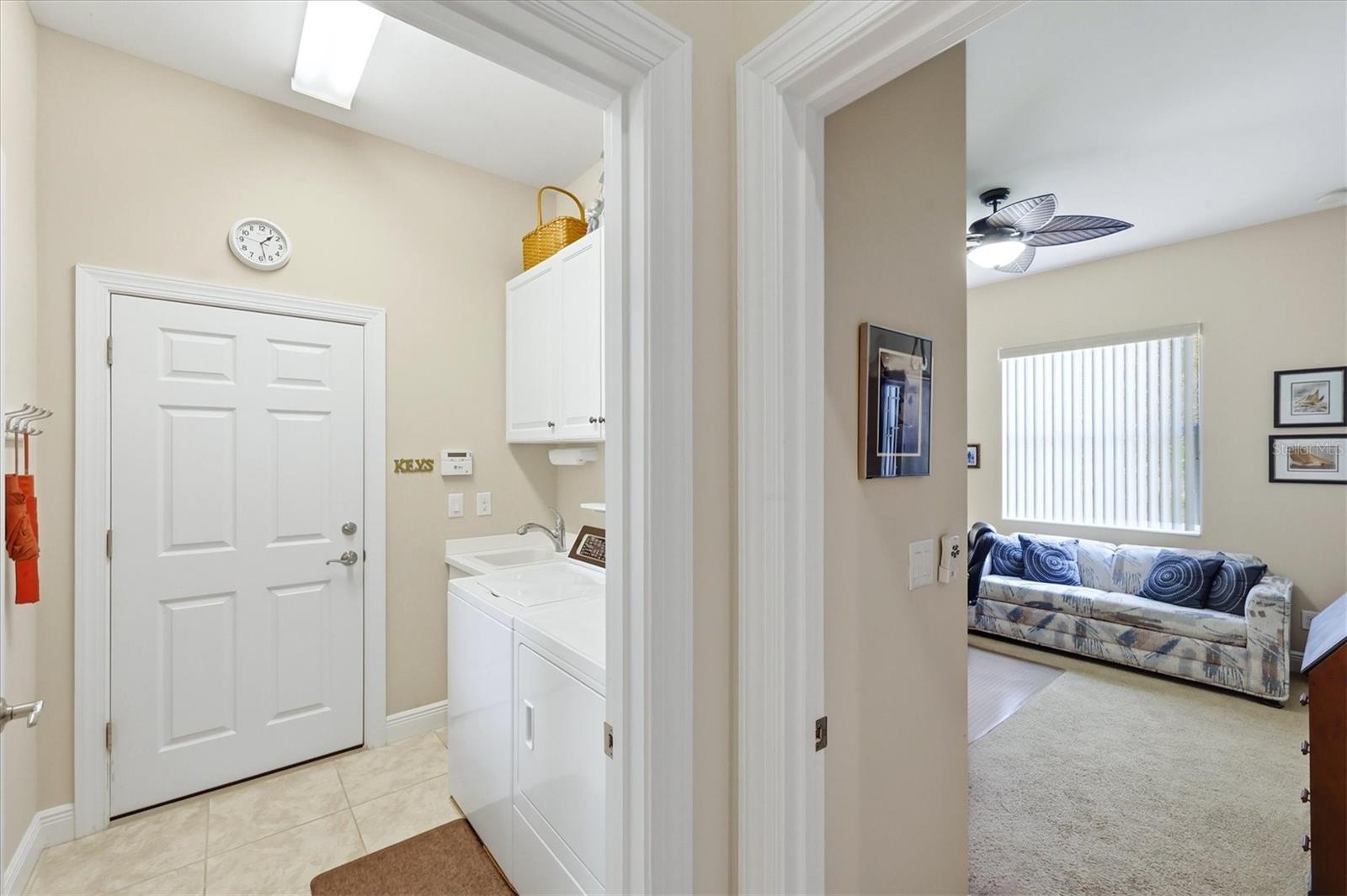 Image 73 of 99 For 345 Savona Way