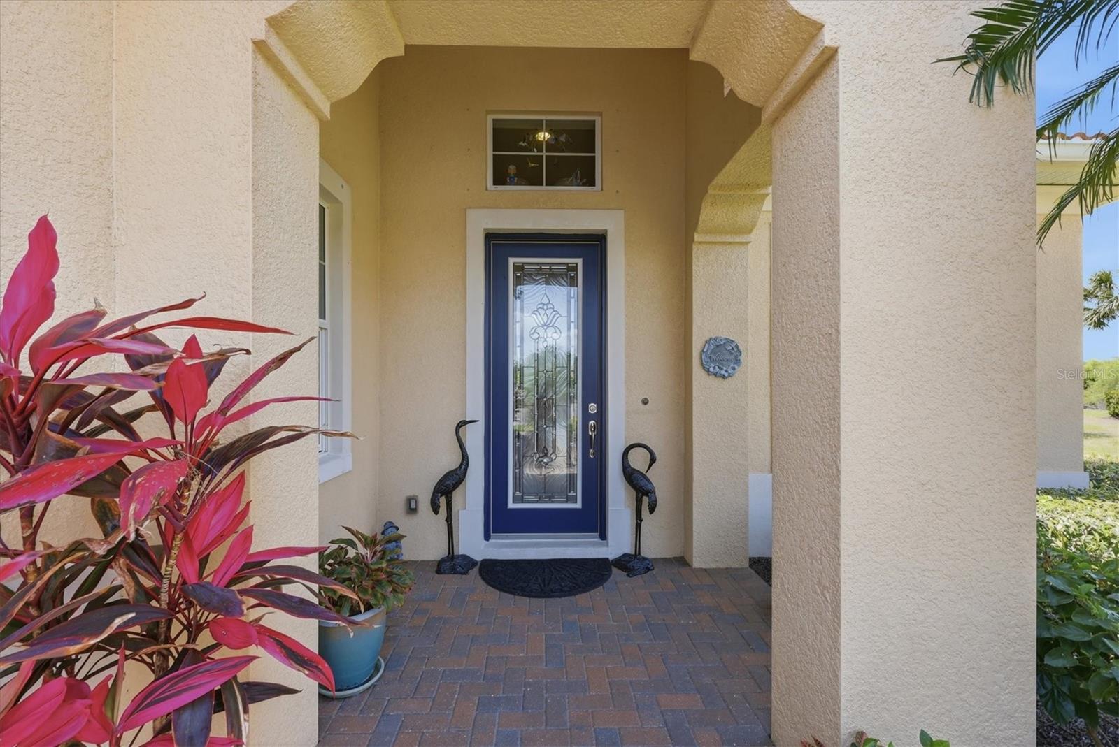 Image 8 of 99 For 345 Savona Way