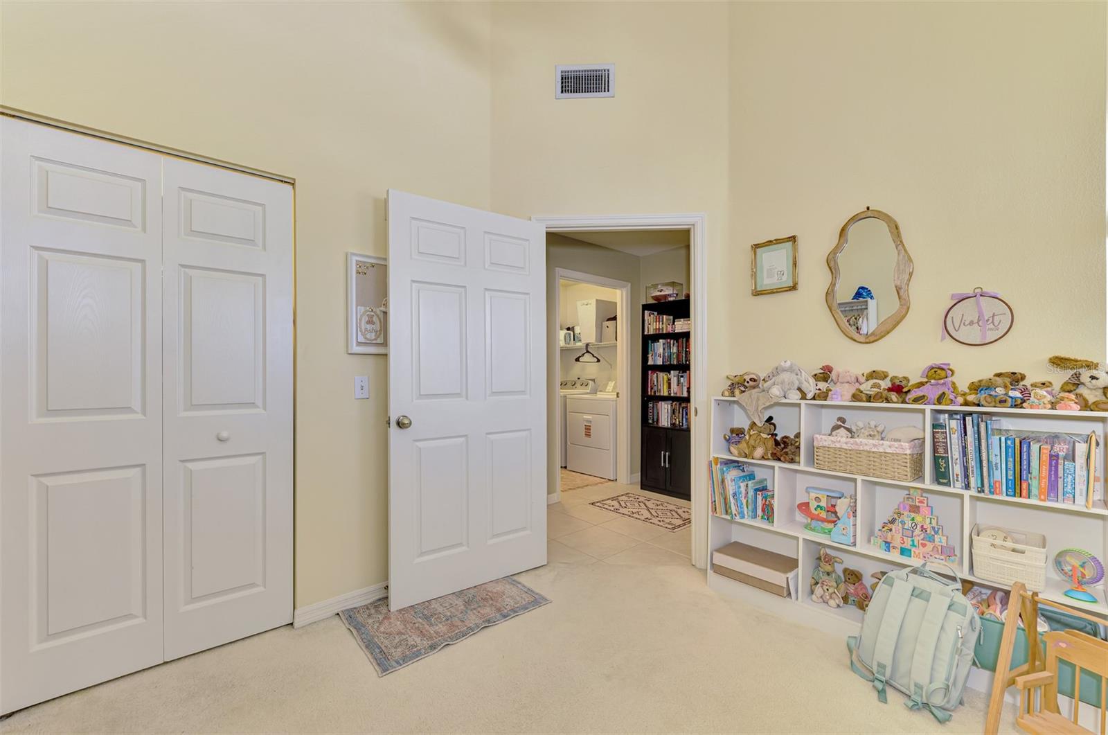 Image 49 of 70 For 900 Addington Court 203