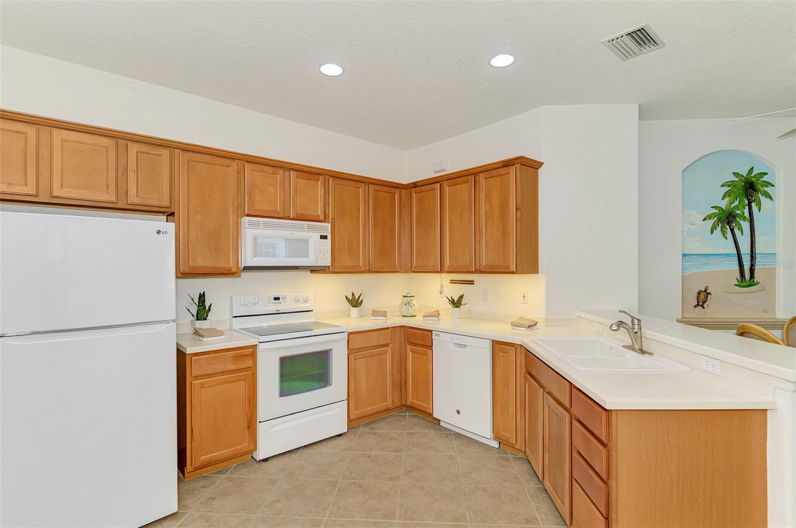 Image 23 of 85 For 9367 Carnaby Drive