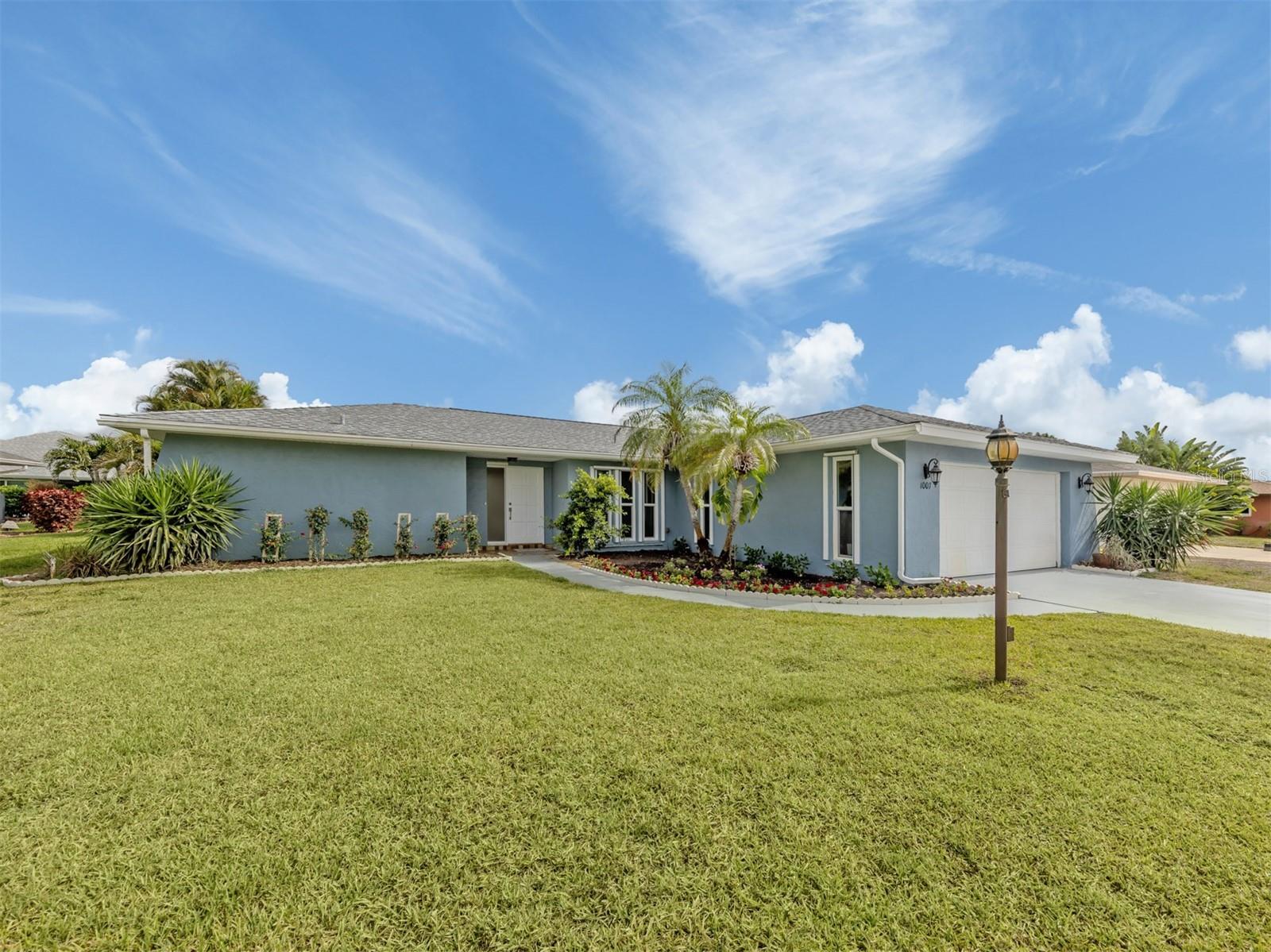 Details for 1007 River Oaks Court, VENICE, FL 34293